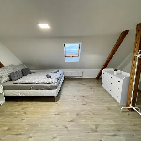 아파트 Apartmany Bechyne